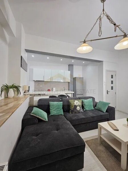 Magheru 29, Ultracentral, apartament 2 camere de inchiriat,  mobilat modern.